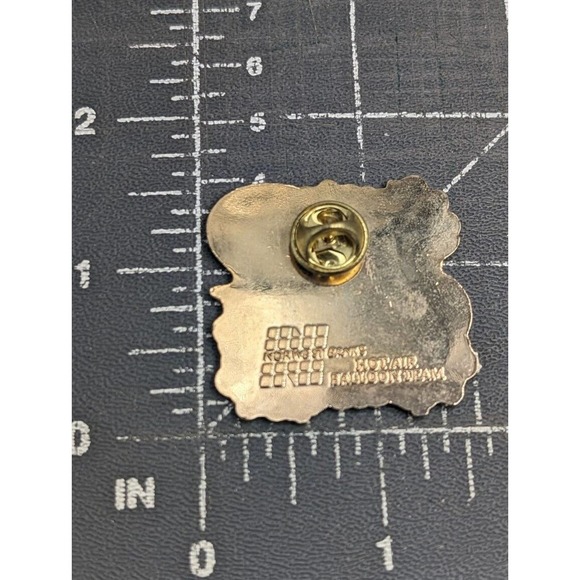 VTG Norwest Bank Pig Piggy Bank Hot Air Balloon Enamel Pin Advertise Wells Fargo - Picture 3 of 5